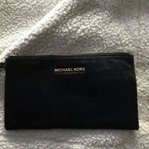Brand new Michael Kors wristlet